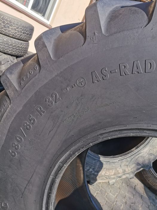 Opona 680/85R32 Continental Contract AC 70G #