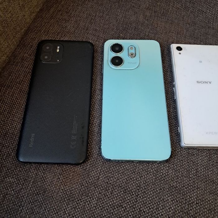 Продам мобільні телефони на запчастини