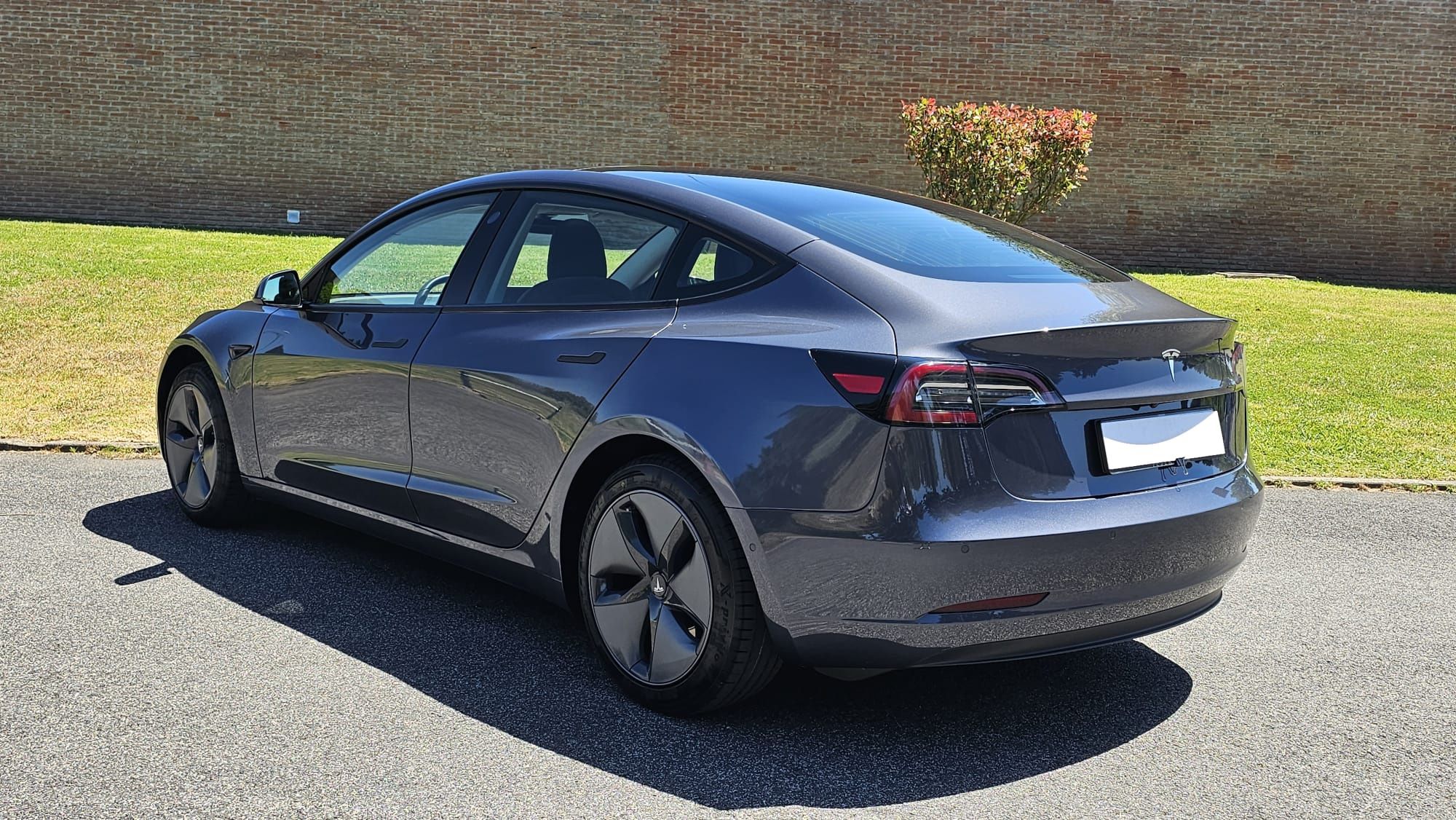 Tesla Model 3 Standard  Range Plus RWD