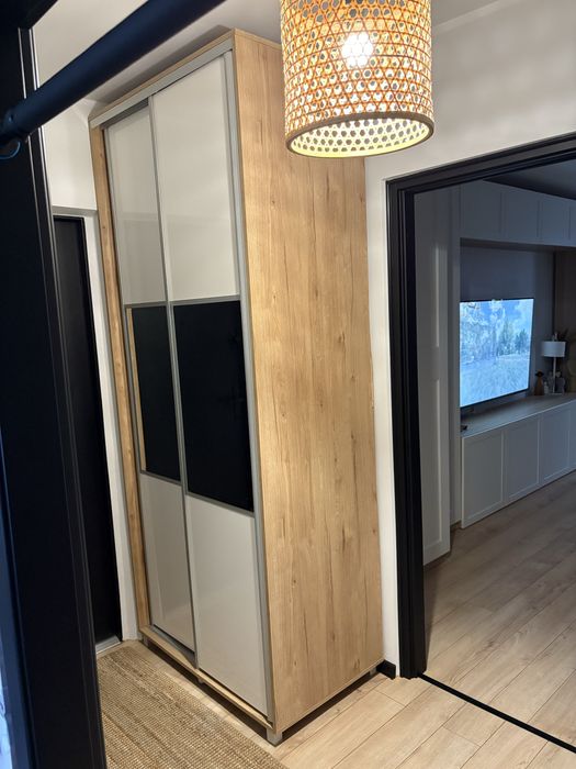 Sprzedam szafe z lustrami