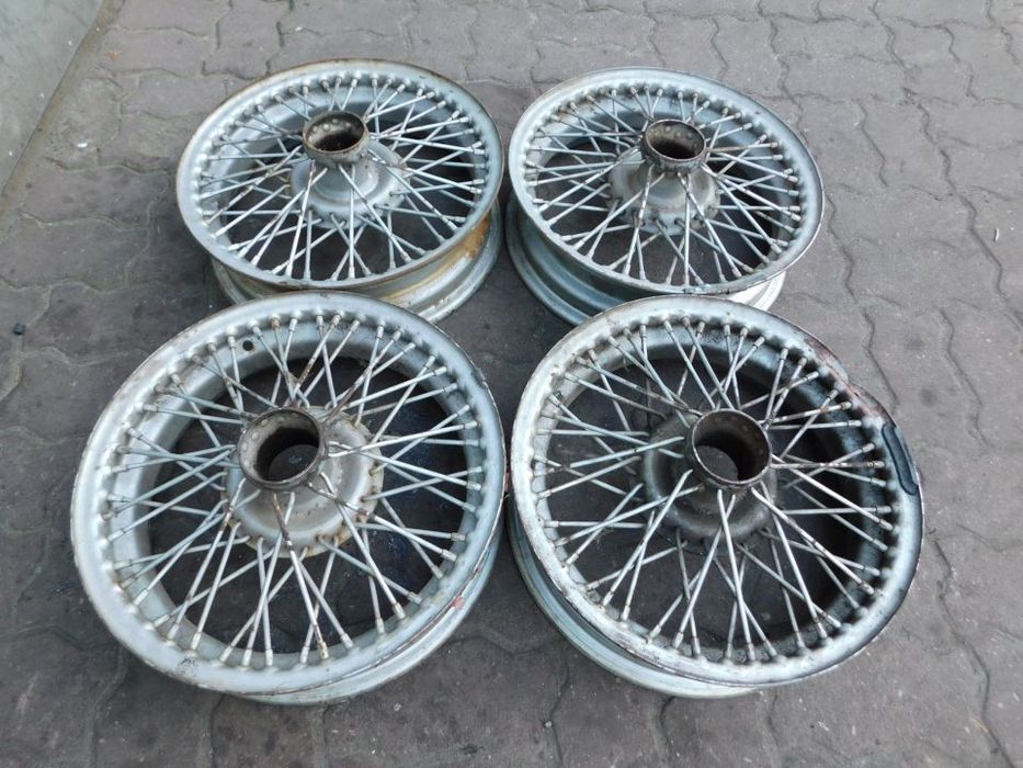 felgi zabytkowe szprychowe JAGUAR XKE AUSTIN HEALEY MG TRIUMPH mocowane na frezy
