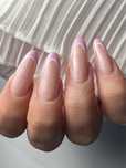 Uzupełnienie żelem, manicure hybrydowy, żelowy, przedłużenie