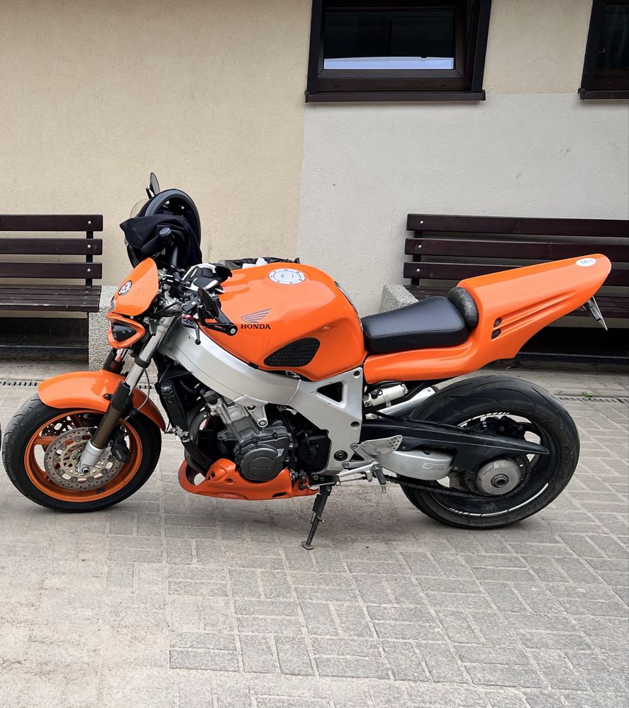 Sprzedam honde cbr 900 rr sc 28 / 33