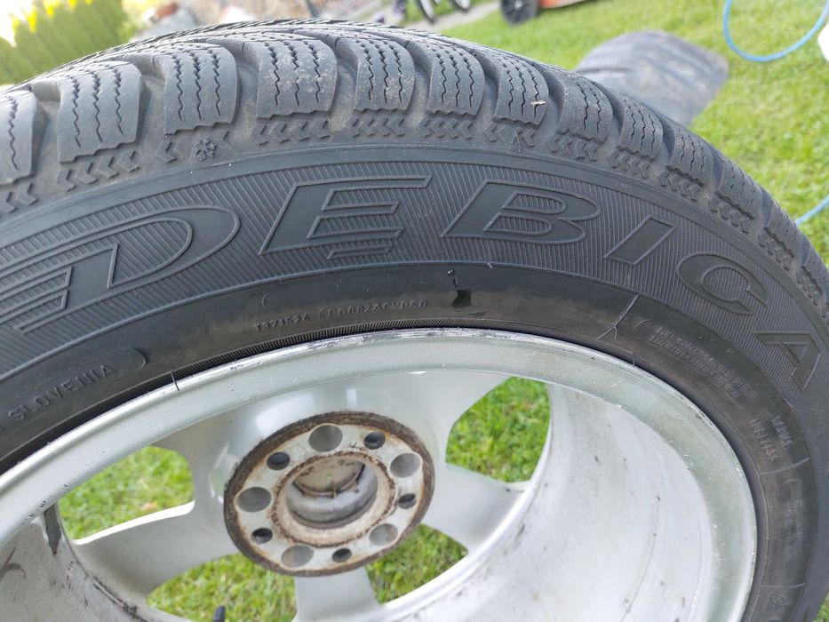 Opony zimowe 205/55/R16
