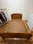 Cama de casal em madeira de castanho maciço 190x140