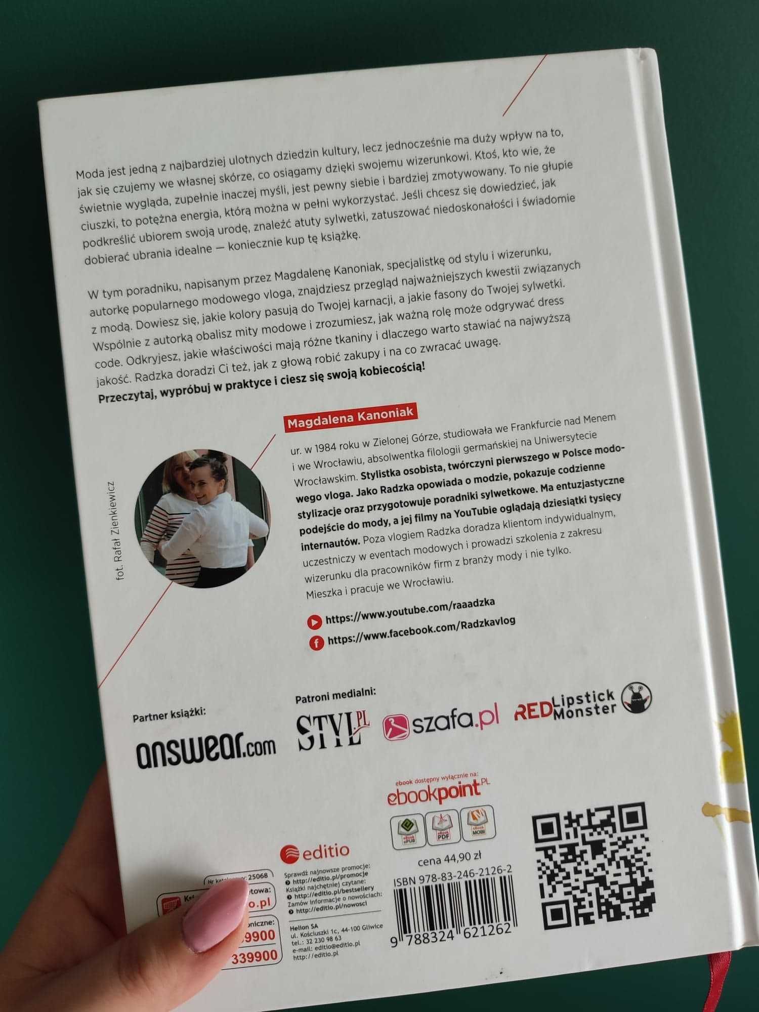książka " RADZKA RADZI TOBIE DOBRZE W TYM " Magdalena Kanoniak