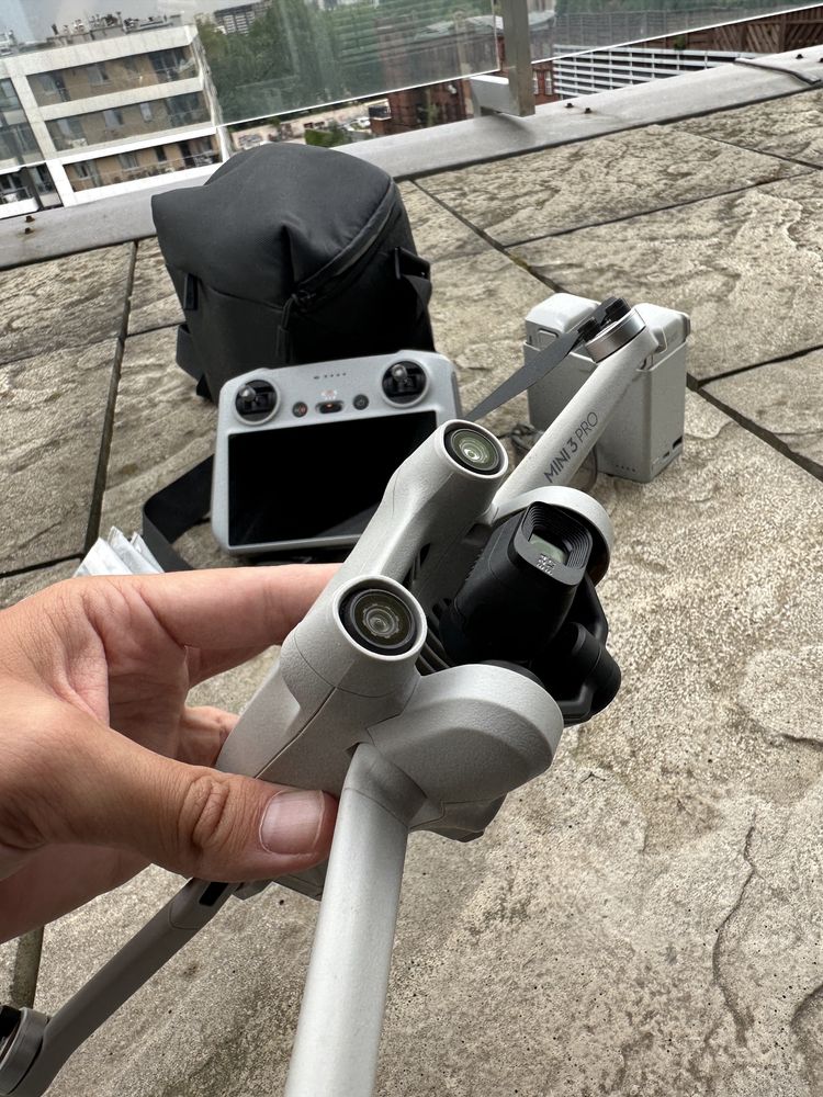 Dron DJI Mini 3 Pro RC  Fly more Combo
