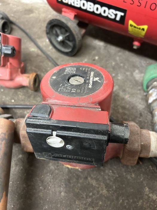 Pompa obiegowa Grundfos