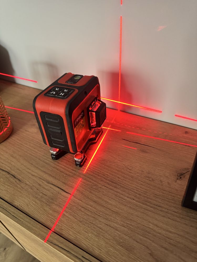 Laser krzyżowy PRO LP-360.3D TILER .