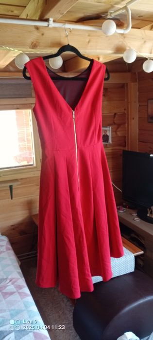 Sukienka wizytowa niesymetryczna rozmiar S