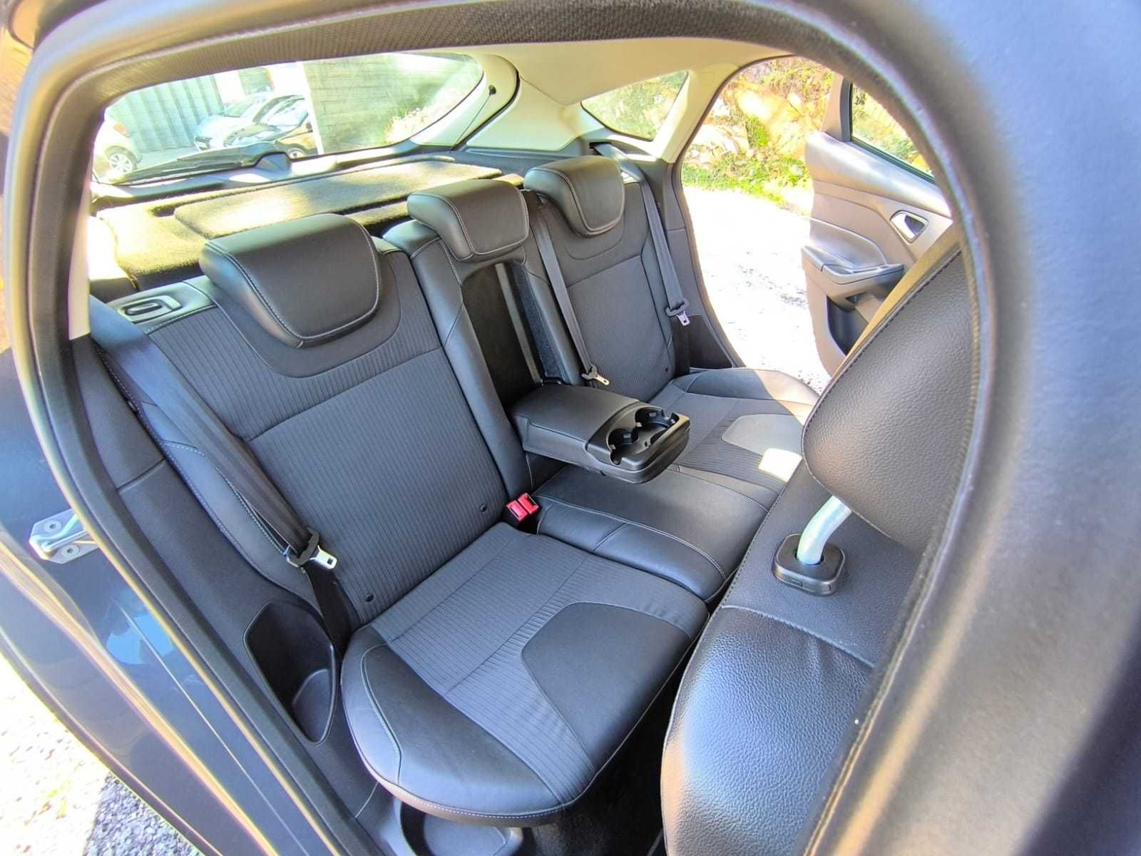 Ford Focus 1.6 TDCI 115cv Titanium 1 dono Nacional