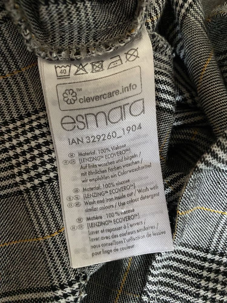 Sukienka luźny fason z wiskozy na guziki do pracy do biura L/XL