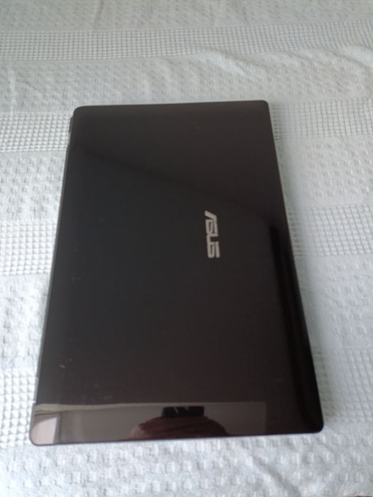 ASUS X73B Ноутбук