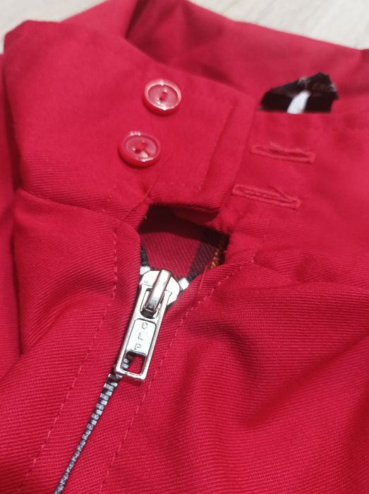 Харінгтон по типу Lonsdale 
Розмір: М
Стан Хороший 
Заміри:
Ширина: 52