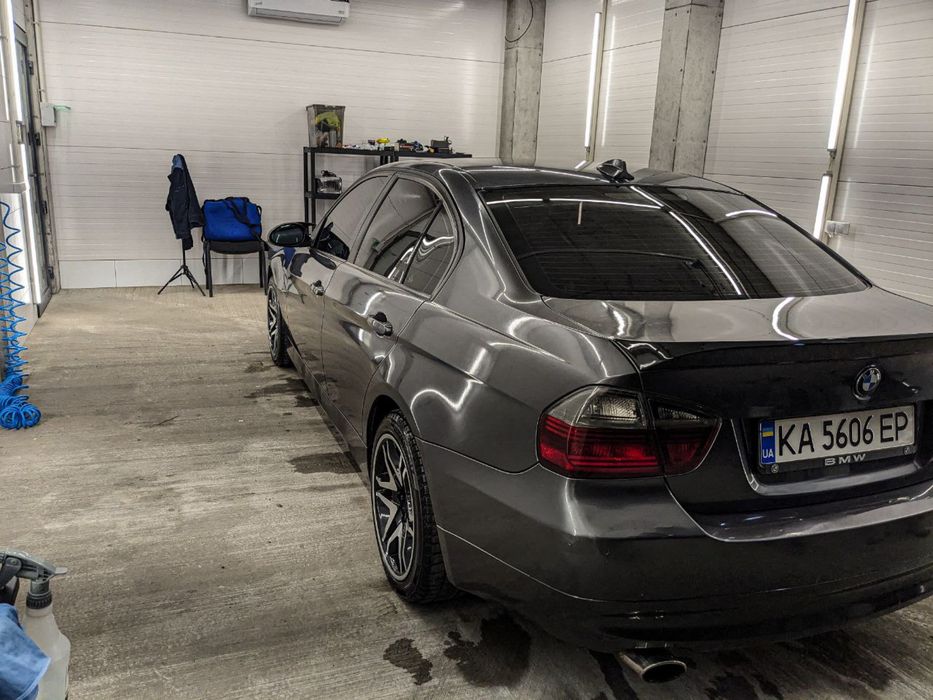 Продам Bmw e90.