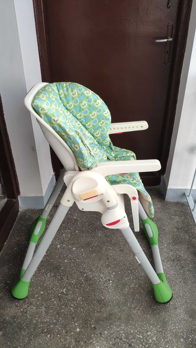 Krzesełko do karmienia firmy Chicco