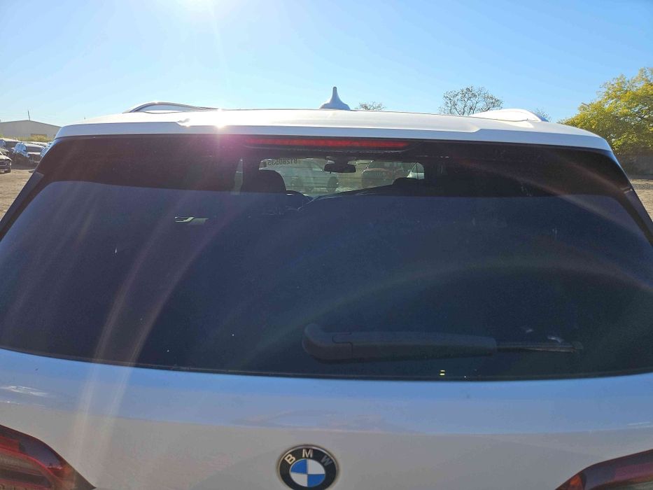 В дорозі BMW X5 01/2020 США