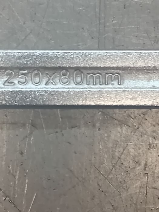 Ścisk,Ściski 250x80 spawalnicze kute fi16 lub fi28