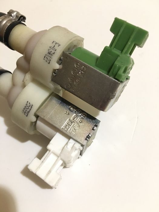 Заливной клапан подачи воды ariston/indesit 255397 оригинал