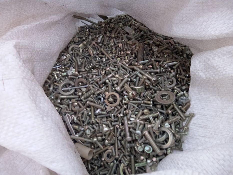 Метизы крепеж разные
