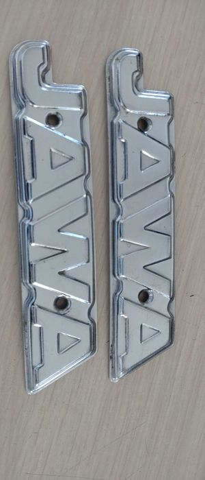 Шильдики Ява Jawa оригінал відміний стан,зберіглися в чудовому стані.