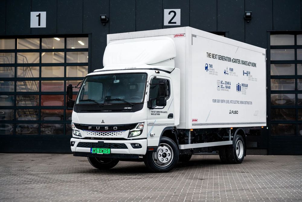 FUSO eCanter  FUSO / eCANTER 9C18 / Automat / ELEKTRYCZNY / Zero CO2