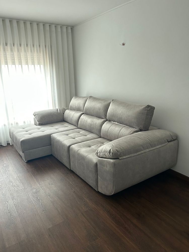 Sofa com 3 lugares (como novo)