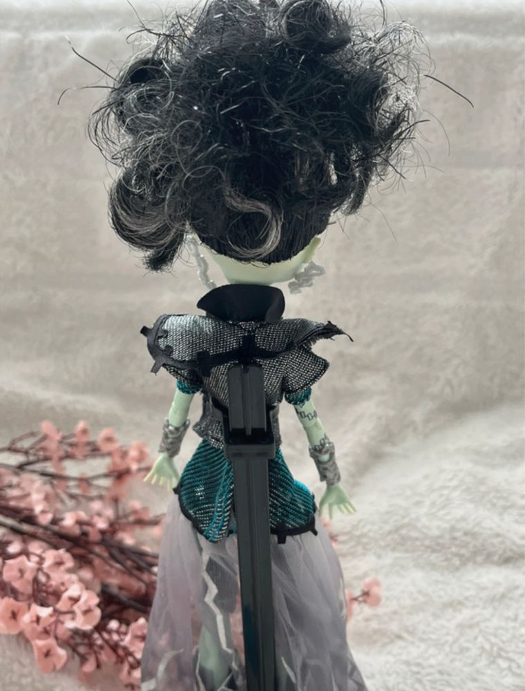 Monster High - Frankie Stein