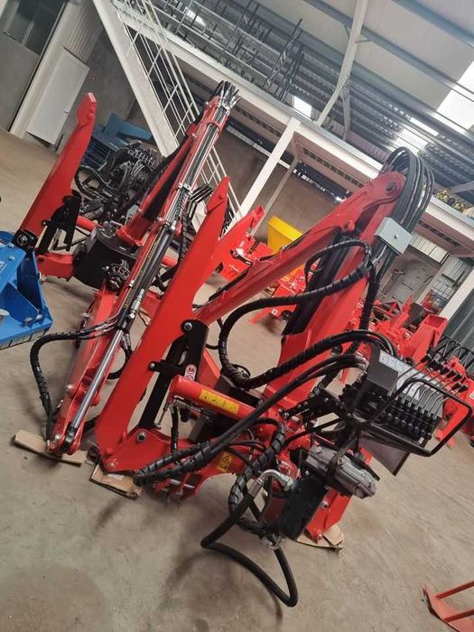 Grua Agricola ou Florestal Modelo GAF 500 S Nova com rotor e pinça