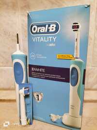 Електрична щітка Oral-B