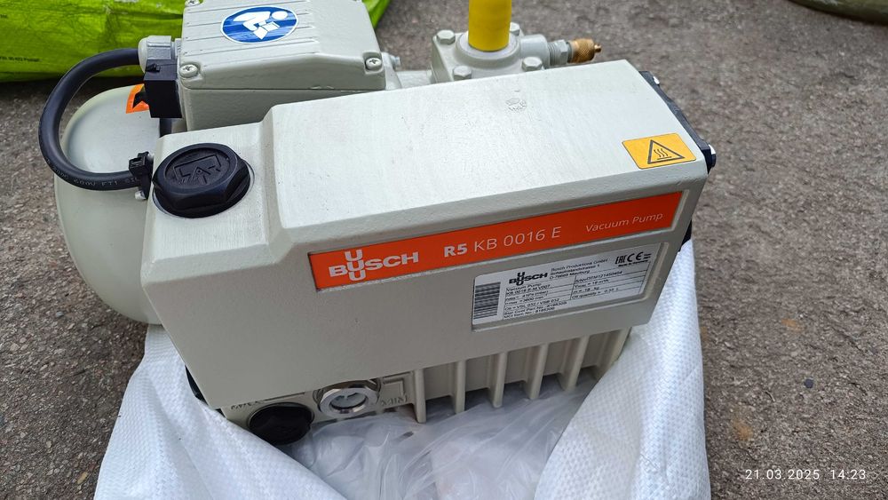 Sprzedam Nowa pompa próżniowa