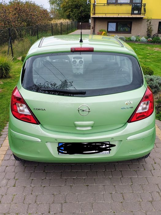 Opel Corsa D 2009r