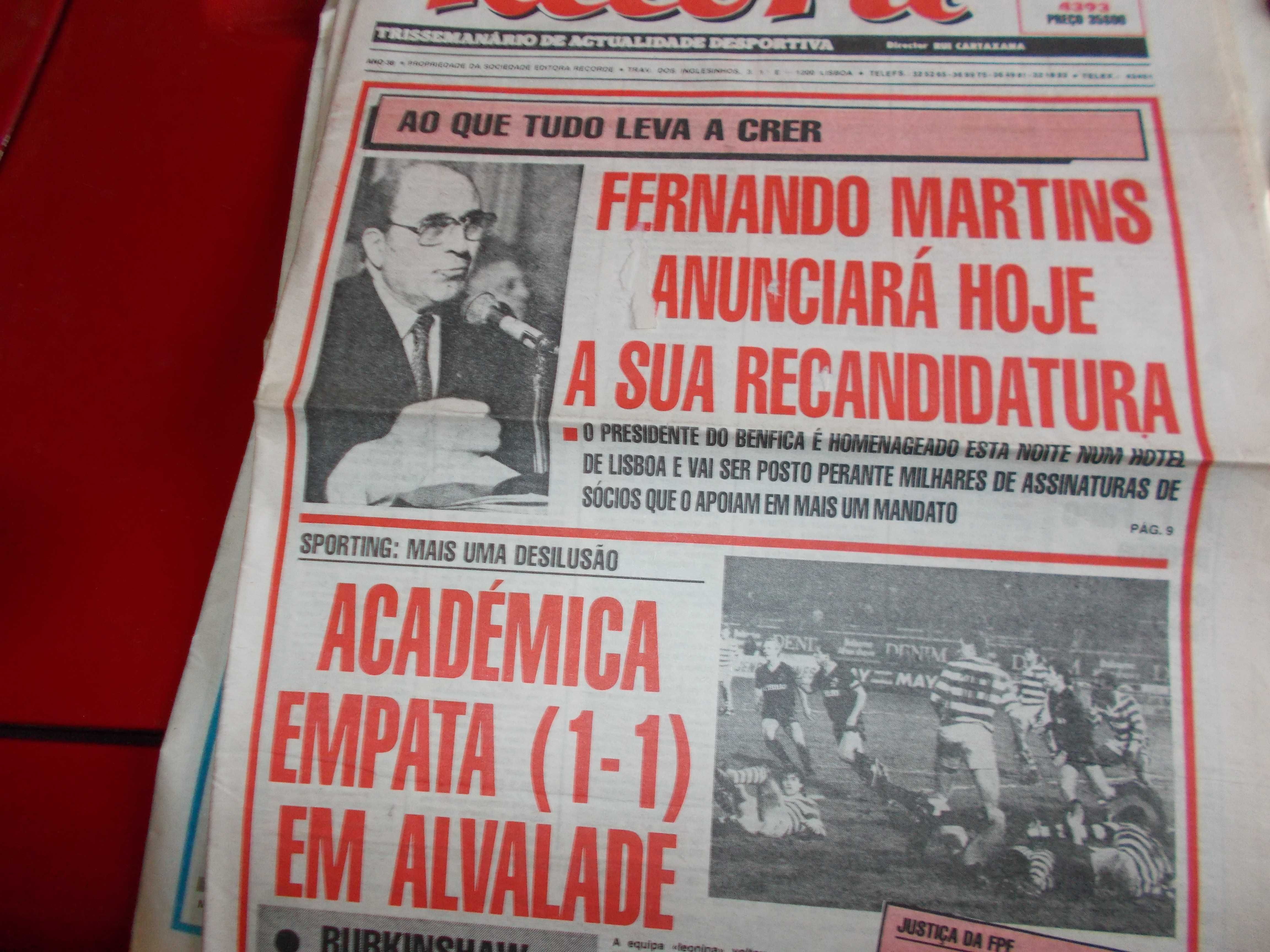 12 capas jornal Record 1987 .