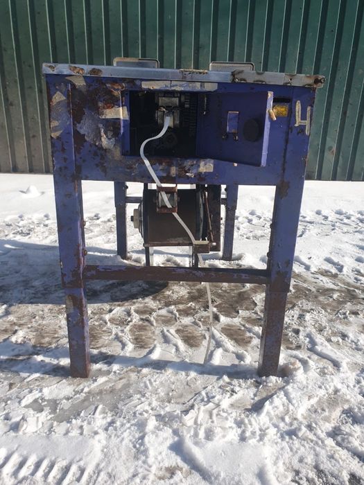 Станок для запайки коробок (стрепінг машина)