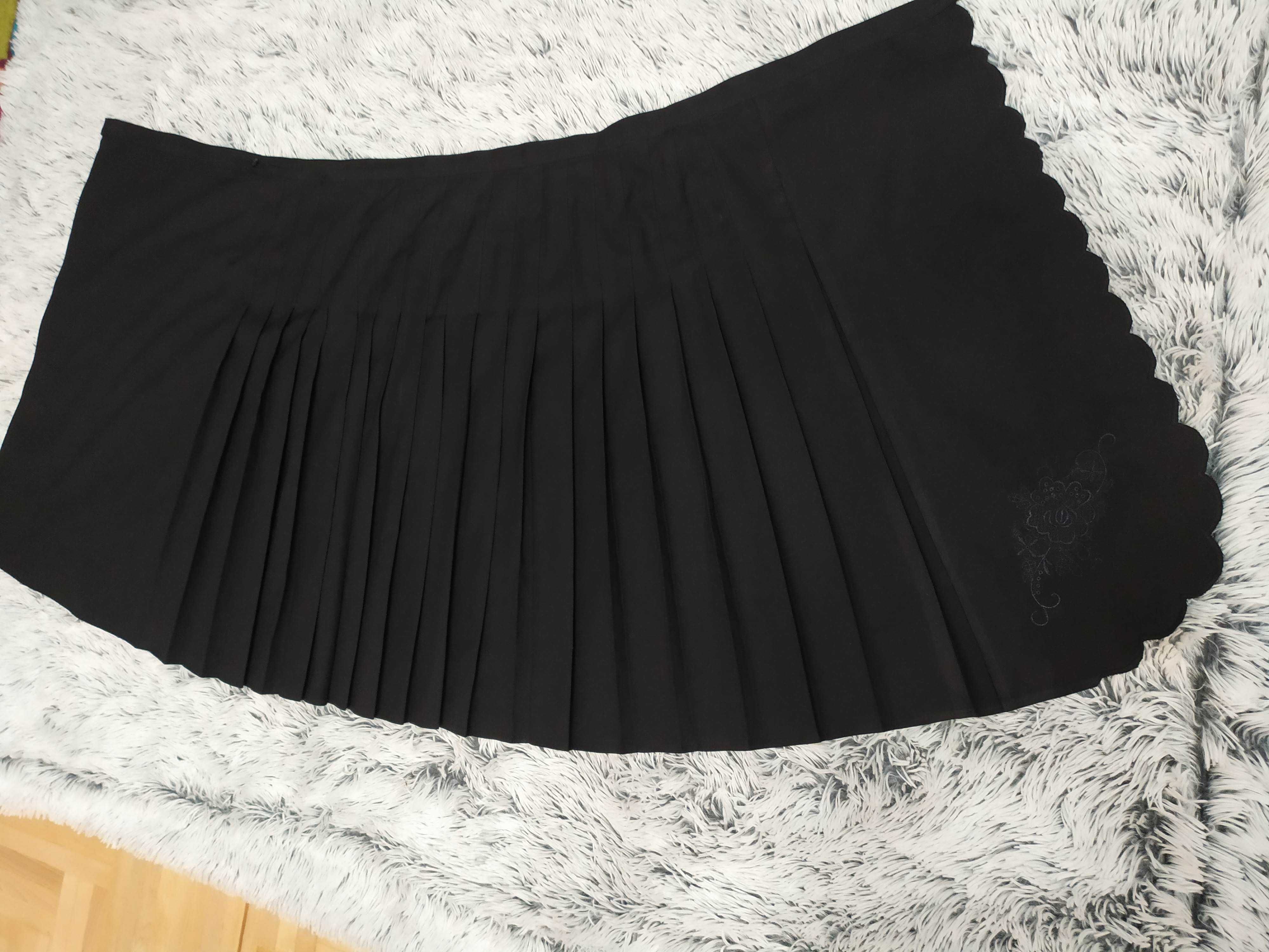 Czarna spódnica z regulowaną szerokością/ one size