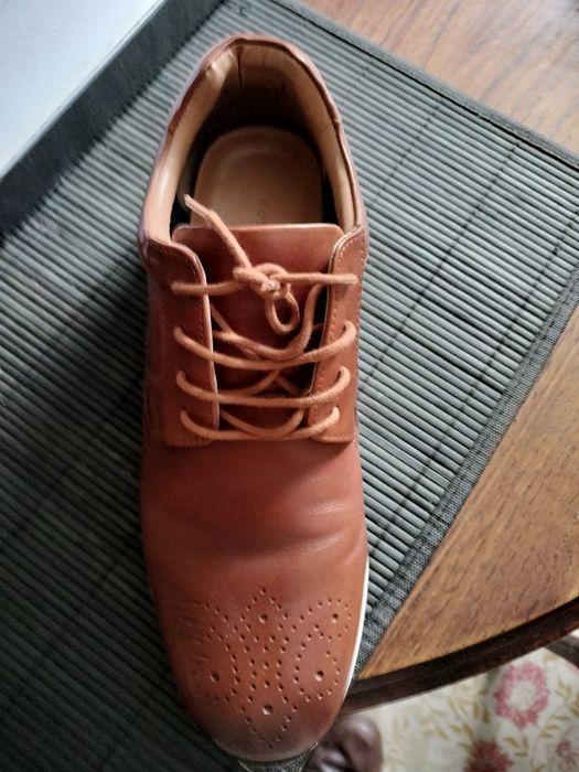 Sapatos sketch novos