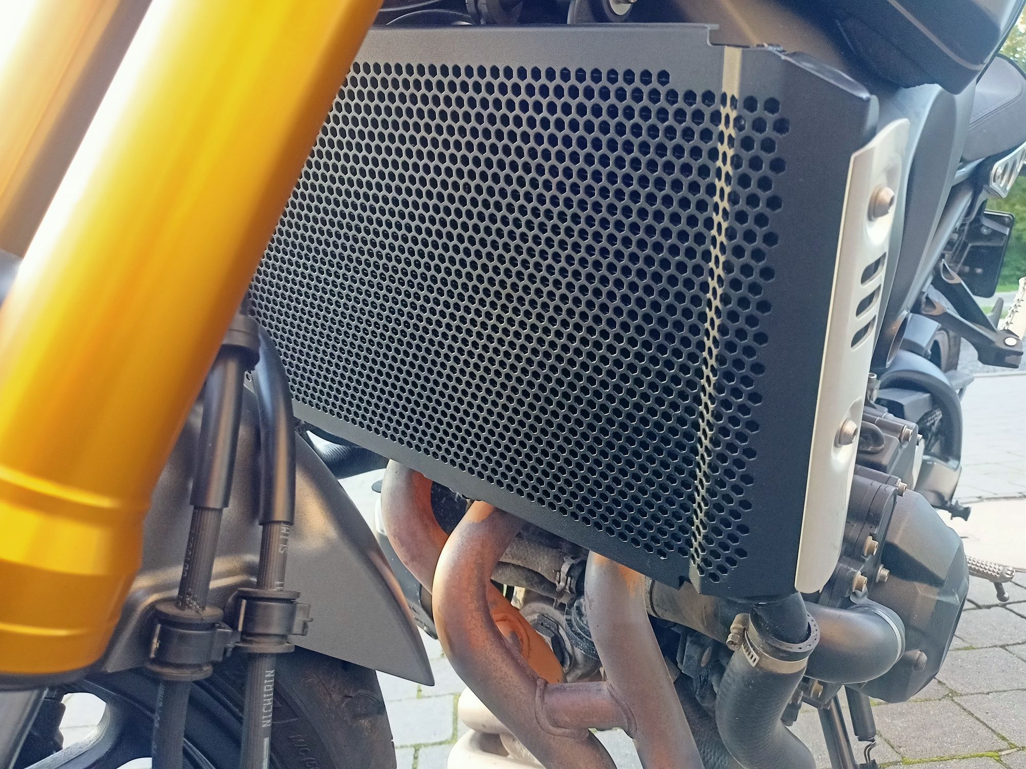 Osłona chłodnicy Yamaha MT 09, Tracer 900, XSR 900