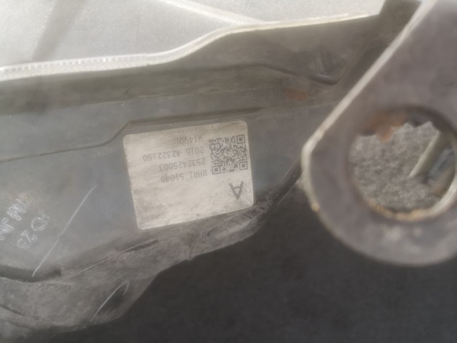 Lampa soczewka bixsenon lewy przód mazda 3 BM