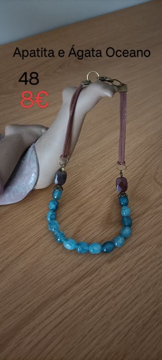 Colar pedras naturais