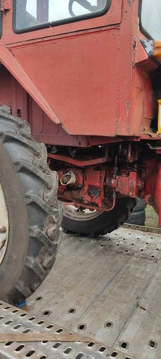 Трактор колісний т 25