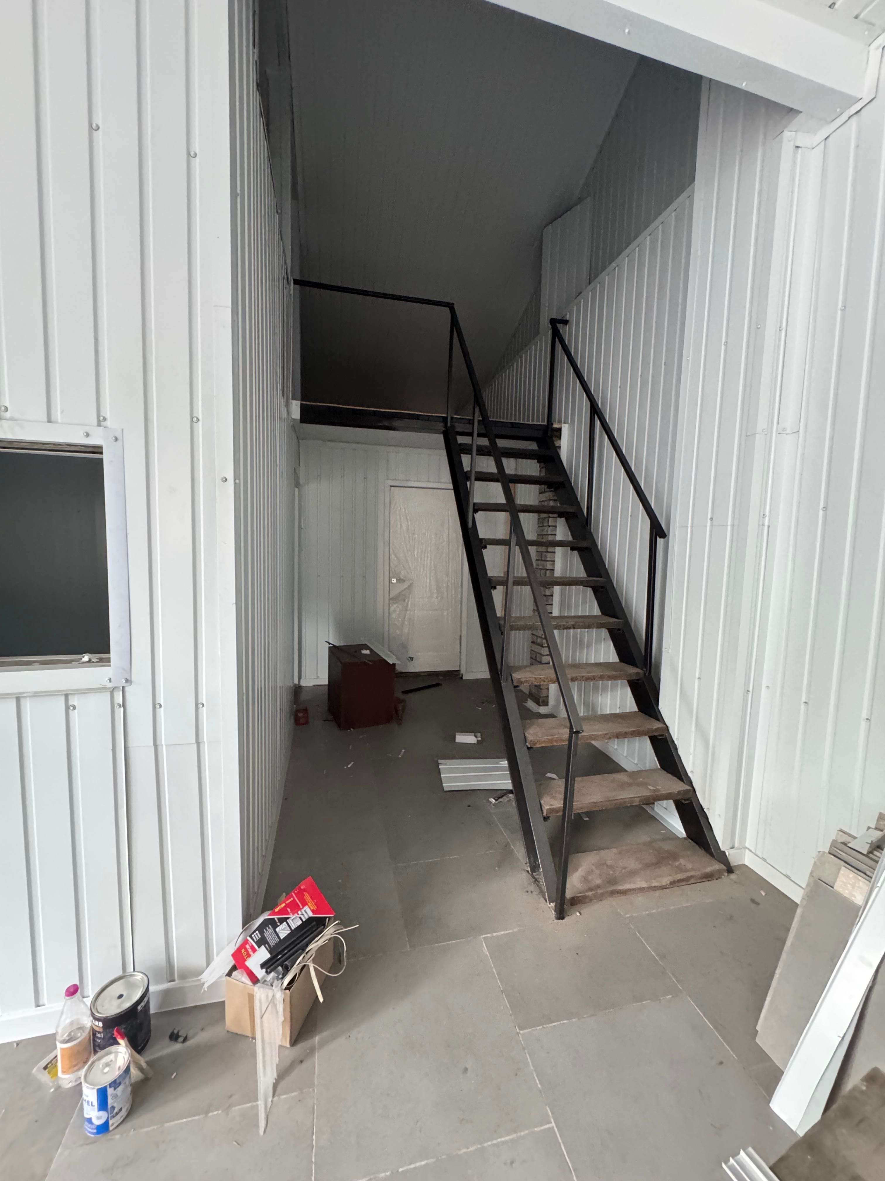 Здається комерційне приміщення, смт Калинівка (Одеська траса), 125 м²
