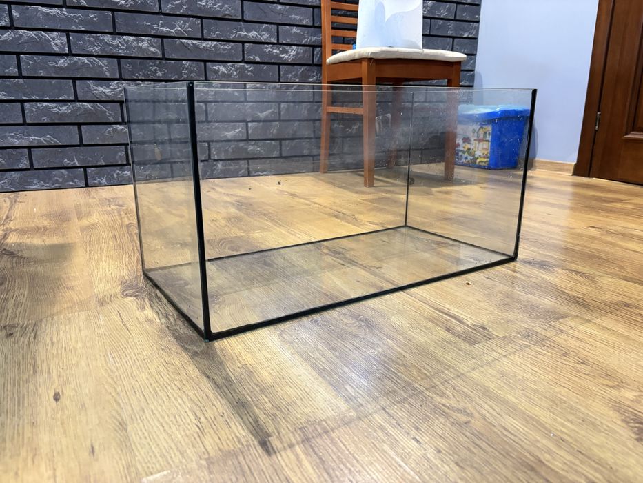 Akwarium 60 l 60x30x30cm