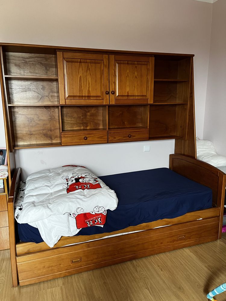 Estudio com cama de solteiro