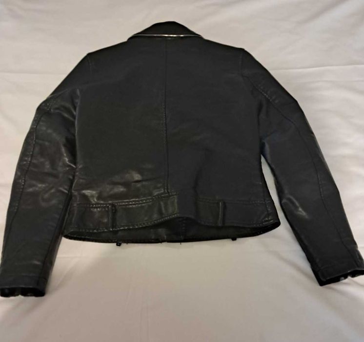 Модная женская Кожаная куртка косуха зима б\у