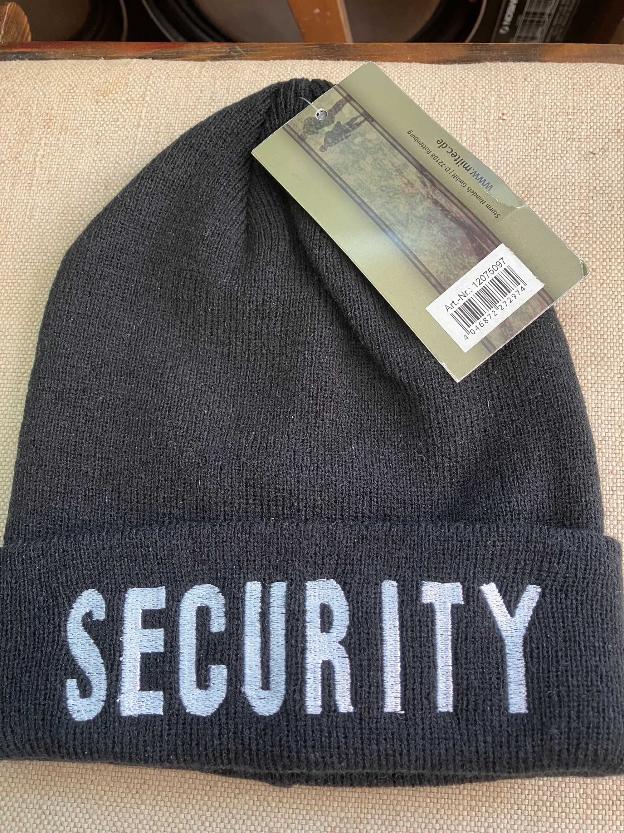 Nowa czapka  " SECURITY"