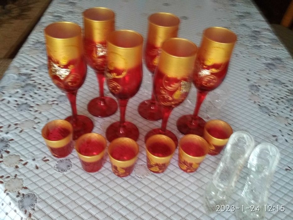 Фужеры, рюмки, бокалы