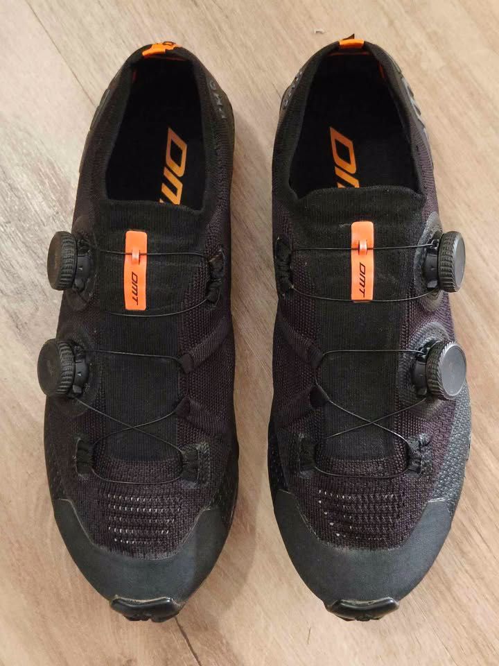 Sapatos de MTB DMT KM0 Carbon