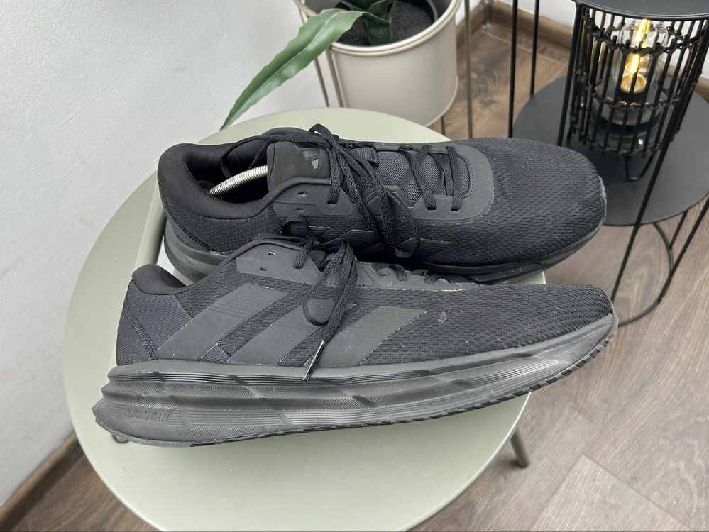 Оригінал! Кросівки Adidas Galaxy 7 48 розмір M04107