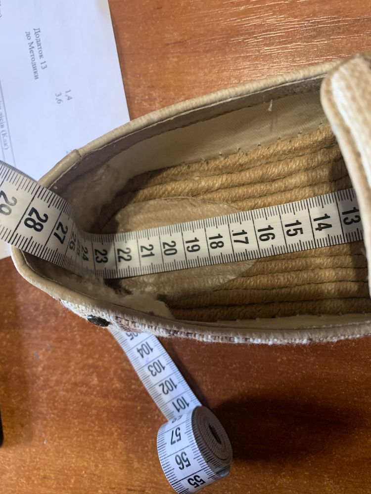 Еспадрильі UGG розмір 38, 37