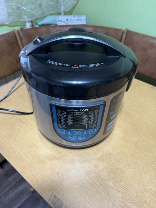 Мультиварка Liberton LMC-3104